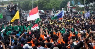 Bentrok Demo Mahasiswa di Tangerang, Polri Diminta Tegakkan SOP