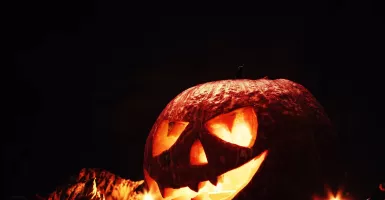 Halloween - Yuk Kenali 20 Hantu Lokal! No 14 Populer Banget