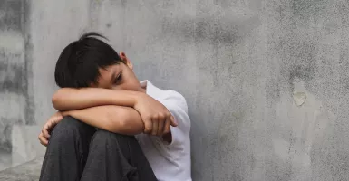 5 Dampak Buruk yang Dirasakan Anak Jika Orang Tuanya Selingkuh