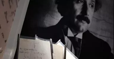 Catatan Tangan Albert Einstein Laku Dilelang, Harganya Buat Lemas