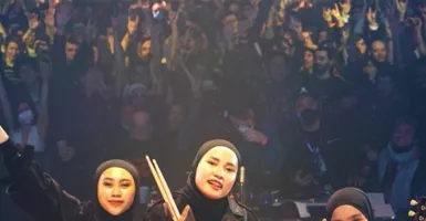 Band Metal dari Garut Manggung di Eropa, Hijabnya Jadi Sorotan!