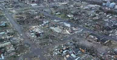 5 Negara Bagian AS Porak-poranda Dihantam Tornado
