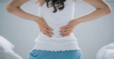 3 Cara Ampuh Mencegah Sakit Pinggang Saat Menstruasi