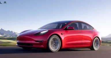 Laris Manis, Tesla Model 3 Moncer di Eropa Sepanjang 2021