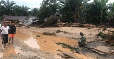 Indonesia Dikepung Banjir pada Perayaan Malam Tahun Baru 2022