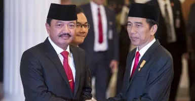 IPW Bongkar Catatan Kepala BIN, Jokowi Ketiban Durian Runtuh