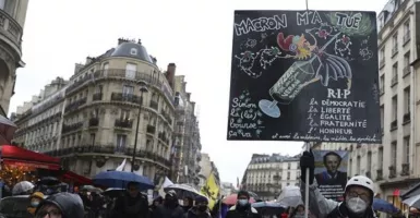 Geger Tolak Vaksin di Prancis, 100 Ribu Orang Turun ke Jalan