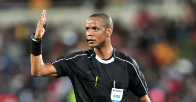 Janny Sikazwe, Wasit Kontroversial di Laga Tunisia vs Mali