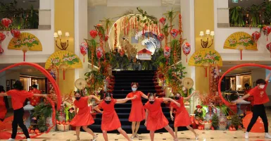 Rayakan Imlek di Hotel Borobudur Jakarta, Seru Banget