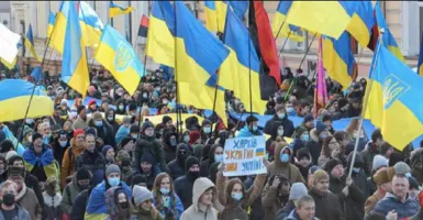 Uni Eropa Sepakat Keuntungan dari Aset Rusia yang Dibekukan untuk Bantu Ukraina
