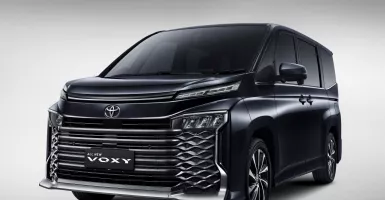 Toyota Voxy 2022 Resmi Diluncurkan, Cek Spesifikasi dan Harganya