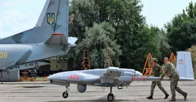 Drone Ukraina Digdaya di Udara, Konvoi Militer Rusia Hancur Lebur