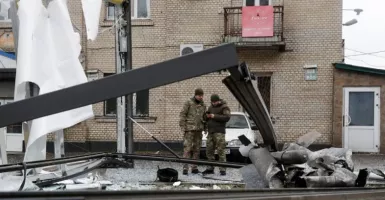 Rudal Rusia Membunuh 7 Orang di Kota Terbesar Kedua di Ukraina