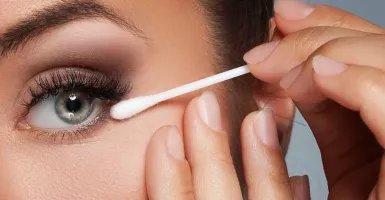 Manfaat Cutton Bud untuk Aplikasi Makeup, Lebih Praktis dari Kuas