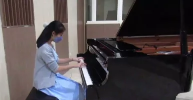 Rebecca Angelica Chiang Bermain Piano Sejak Usia 5,5 Tahun
