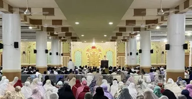 Warga Aceh Mulai Salat Tarawih Ramadan 1443 Hijriah Malam Ini