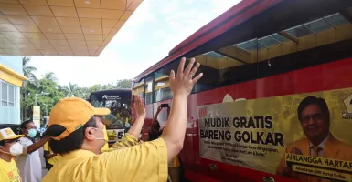 Airlangga Lepas 20 Bus Mudik Gratis, Golkar Dekat dengan Rakyat