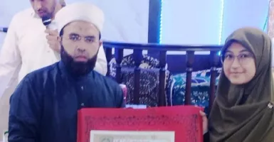 Hebat, Mahasiswi Indonesia Menang Lomba Tahfidz Quran di Mesir