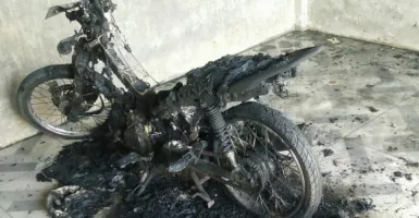 6 Sepeda Motor Wisatawan Mendadak Dibakar OTK di Aceh Utara