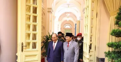 Lihat Nih, Menhan Prabowo Dapat Sambutan Hangat Presiden Vietnam