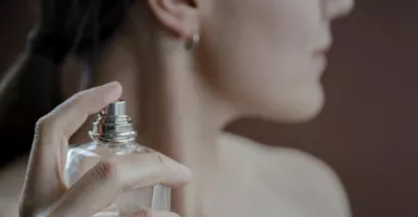 Ini Dia 3 Cara Antigagal Beli Parfum Secara Online