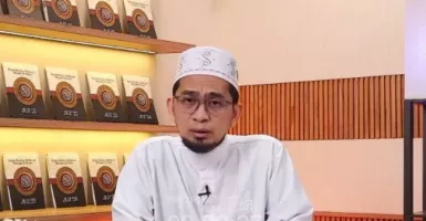 Ustaz Adi Hidayat Ajak Warga Kirim Doa untuk Putra Ridwan Kamil