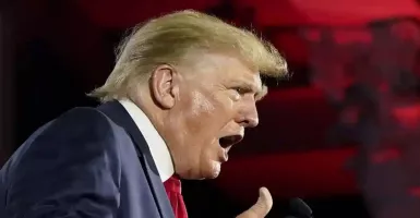 Donald Trump Melancarkan Serangan,  Ucapannya Penuh Kemarahan