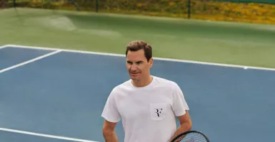 Gandeng Roger Federer, UNIQLO Hadirkan T-shirt Berlogo Ikonik RF