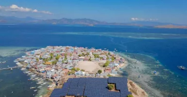 PLTS Pulau Messah Sukses Nyalakan Kehidupan Masyarakat