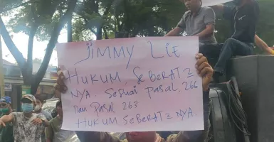 Warga Pantura Tangerang Demo di PN: Jimmy Lie Layak Ditahan