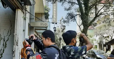 Jalan Braga Bandung Jadi Tempat Fotografer Berburu Momen