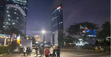 Ramai Remaja Nongkrong di SCBD, Satpol PP DKI Tidak Tinggal Diam