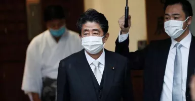 Shinzo Abe Ditembak Saat Sedang Berpidato, Begini Kondisinya