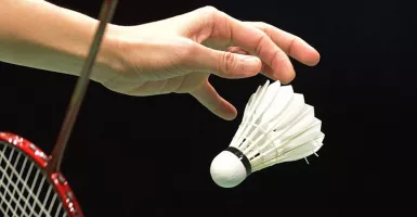 7 Tips Memilih Raket Terbaik untuk Bermain Badminton
