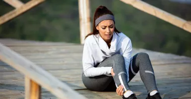 3 Cara Mengatasi Kaki Sakit Setelah Lari Bisa Kamu Lakukan dengan Mudah