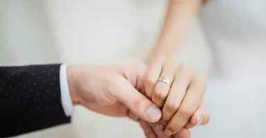 Sepakati Hal Ini Kalau Ingin Menabung Bersama Sebelum Menikah