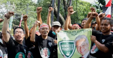 Di Jakarta Selatan, Kowarteg dan Supir Bajaj Teriakkan Ganjar Presiden 2024