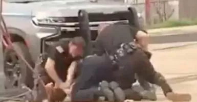 Kebiadaban Polisi Terekam Video, Kepala Dihajar Berkali-kali