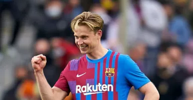 Fans Man Utd Gigit Jari, Frenkie De Jong Bantah Hengkang dari Barcelona