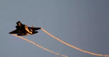 Jet Tempur Israel Sungguh Ganas, Bandara Internasional di Suriah Dibombardir