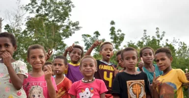 Masyarakat Papua Diajari Menanam Cabai dan Kangkung