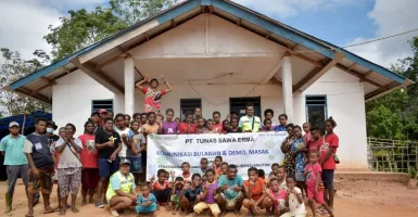 Masyarakat Papua Dapat Bantuan Gedung Koperasi