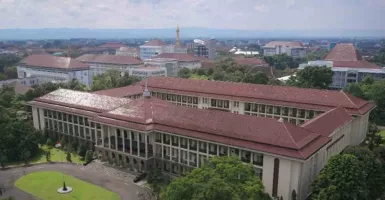 10 Universitas Terbaik di Yogyakarta, UGM Masih Jadi Raja