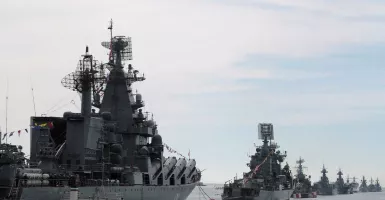 Ukraina Lancarkan Serangan Drone Besar-besaran, Armada Laut Hitam Rusia di Krimea Babak Belur
