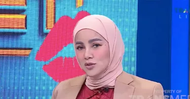 3 Pernyataan Olla Ramlan Soal Hubungan Putranya dengan Anak Nikita Mirzani