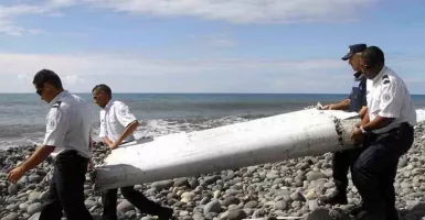Potongan Pesawat MH370 Ditemukan, Sengaja Dijatuhkan Pilot?