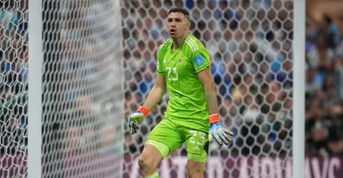 Jadi Pahlawan Argentina di Piala Dunia, Emiliano Martinez Ejek Mbappe