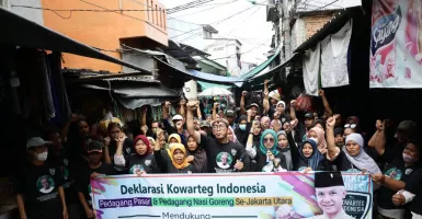 Ratusan Pedagang Pasar dan Tukang Nasi Goreng Jakarta Utara Dukung Ganjar Presiden
