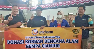 Ringankan Beban, Uni-Charm Indonesia Bantu Korban Gempa Cianjur