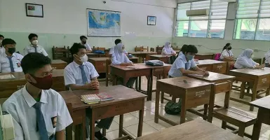Viral Pemprov NTT Tetapkan Sekolah Jam 5 Pagi, DPRD Kaget